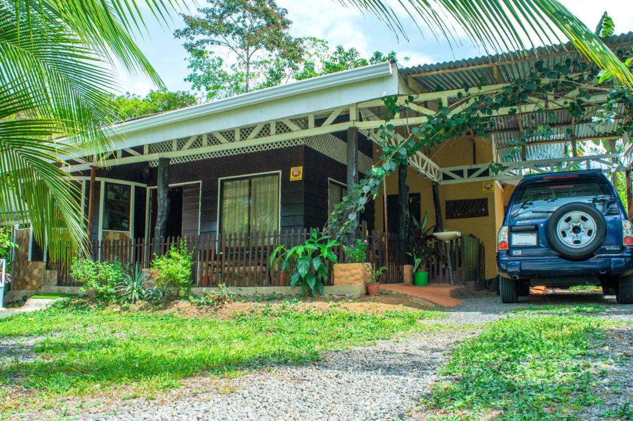Cacao Lodge And Tours La Fortuna Exterior photo